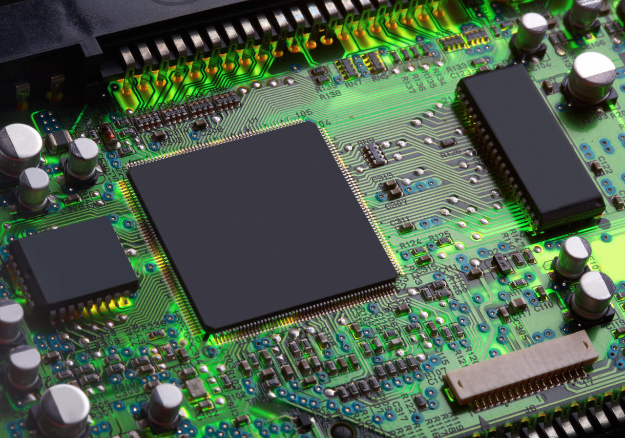 回收博通以太網(wǎng)IC，安森美IGBT模塊，賽靈思FPGA芯片，Microchip傳感器