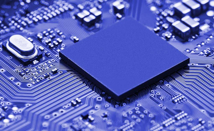 收購 Maxim 負載驅(qū)動器、硅射頻收發(fā)器、Renesas 開關(guān)穩(wěn)壓器