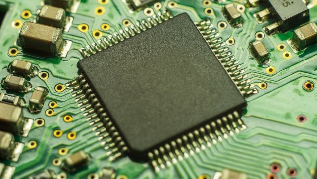 明佳達(dá)回收集成電路芯片，包括TI、NXP、ST、ADI、Xilinx、Microchip等國際知名品牌電子元器件